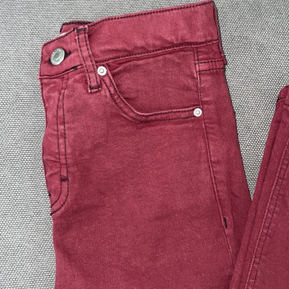 New Topshop Burgundy Jamie Jeans - Picture 3 of 4